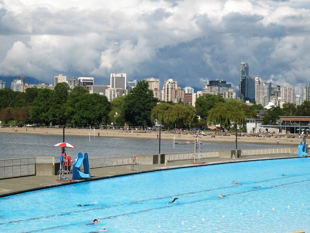 Kitsilano Saltwater Pool within walking distance